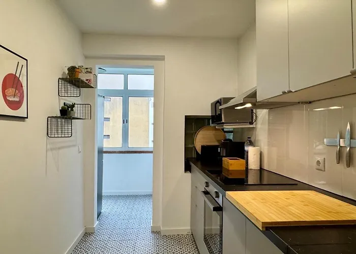 Whome Charming&stylish In Benfica