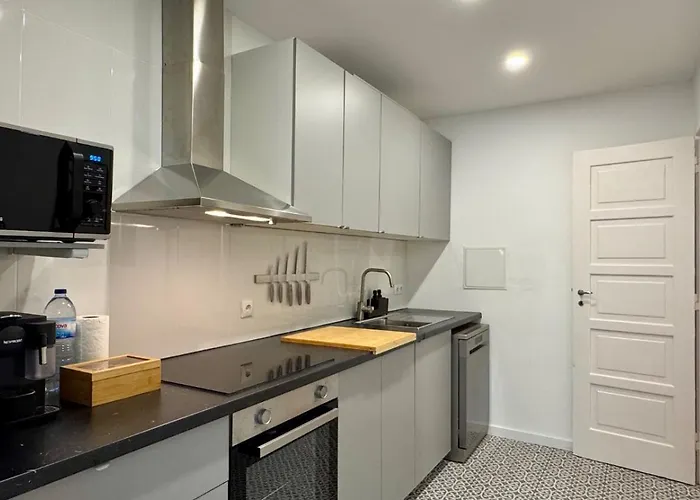 Whome Charming&stylish In Benfica Lissabon